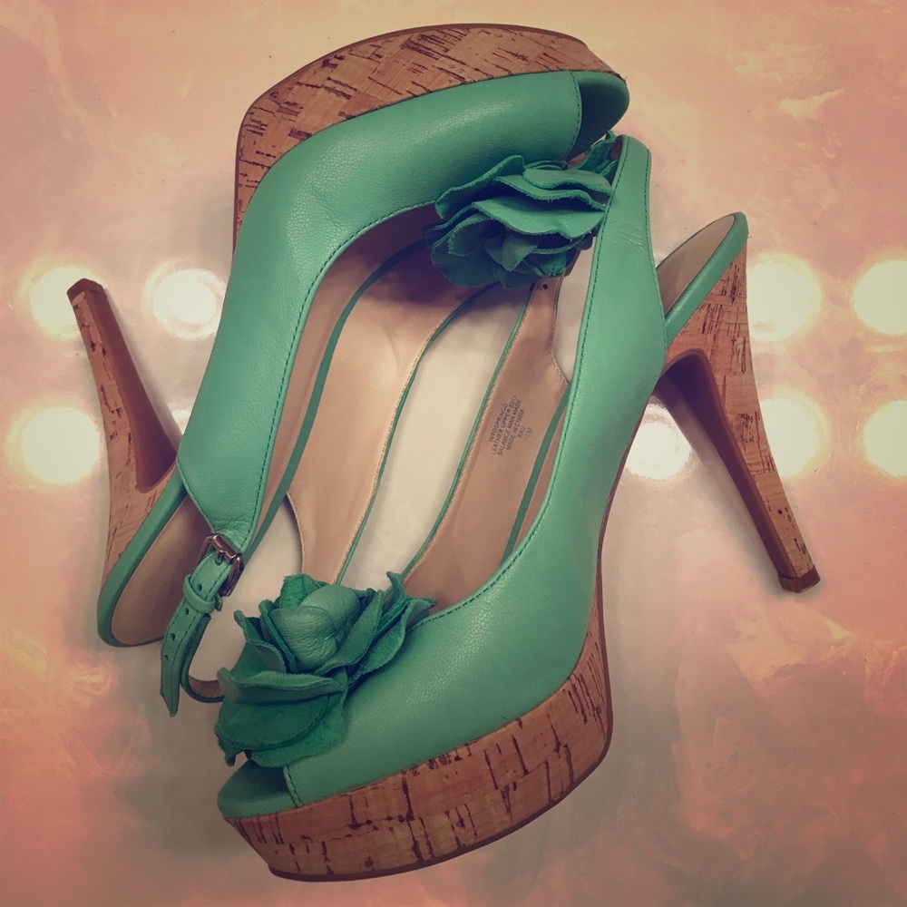 Nine West Mint Heels Size 7 NWOB